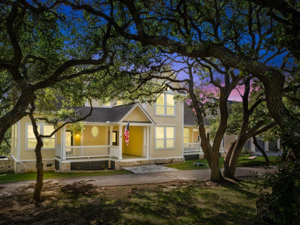 The Best Dripping Springs Places To Stay On Your Next Vacation I Love The Best Dripping Springs Places To Stay On Your Next Vacation I Love
